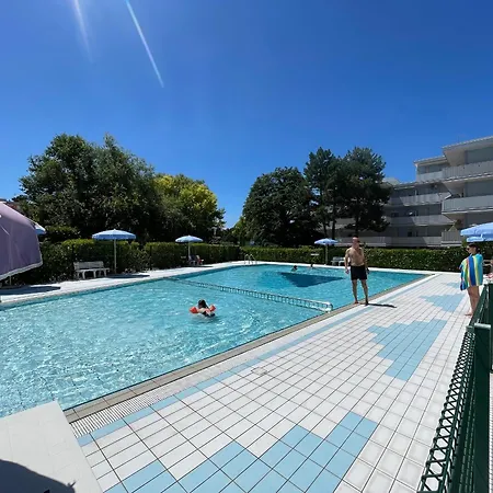 Renovated Flat In Pool Paradise - Beahost Дом отдыха