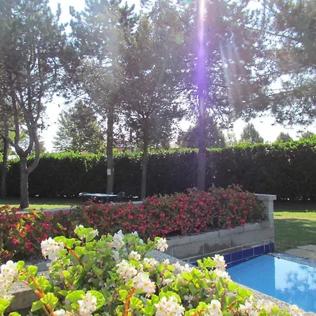 Renovated Flat In Pool Paradise - Beahost Дом отдыха