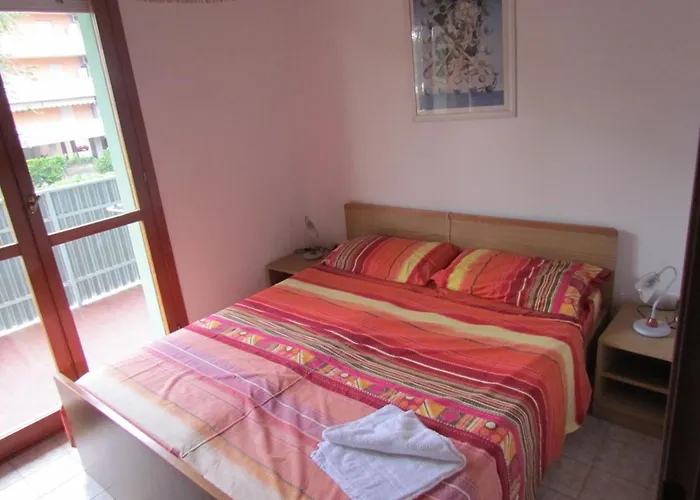 Functional Flat In A Pool Paradise *